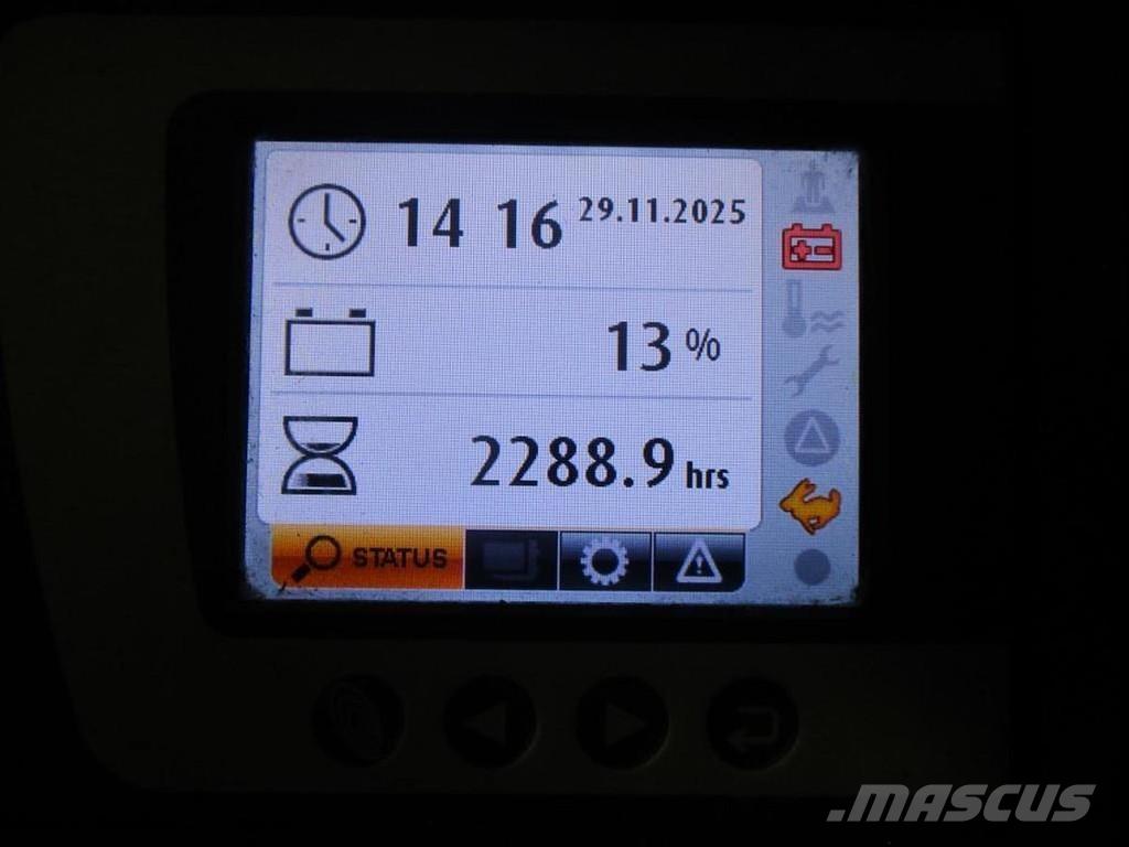 Still EXV SF14 Hidrauliskās stalažas ar platformu