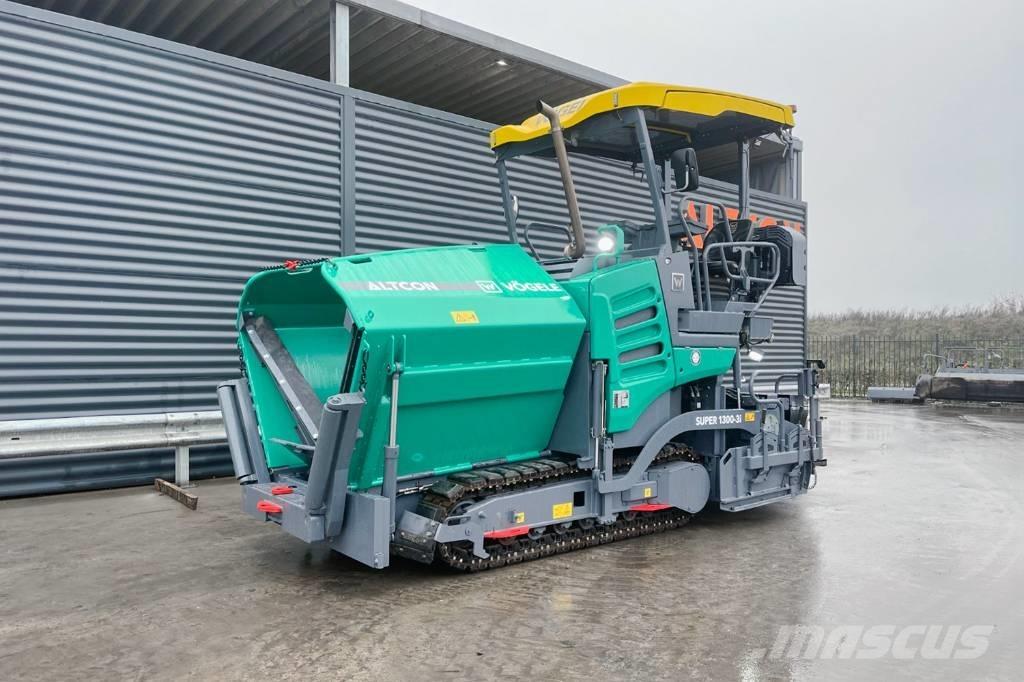 Vögele SUPER 1300-3I Asfalta klājēji