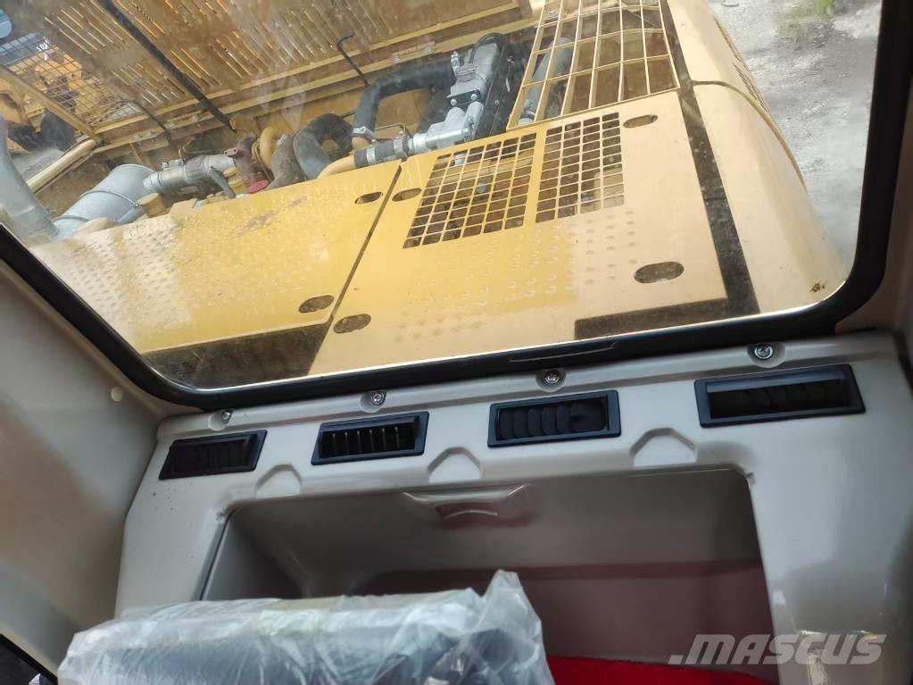 CAT 320 C L Kāpurķēžu ekskavatori