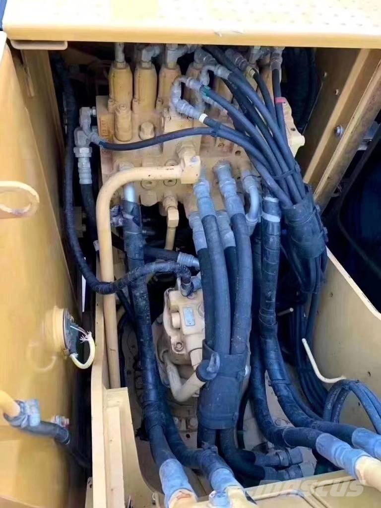 CAT 312 D Kāpurķēžu ekskavatori