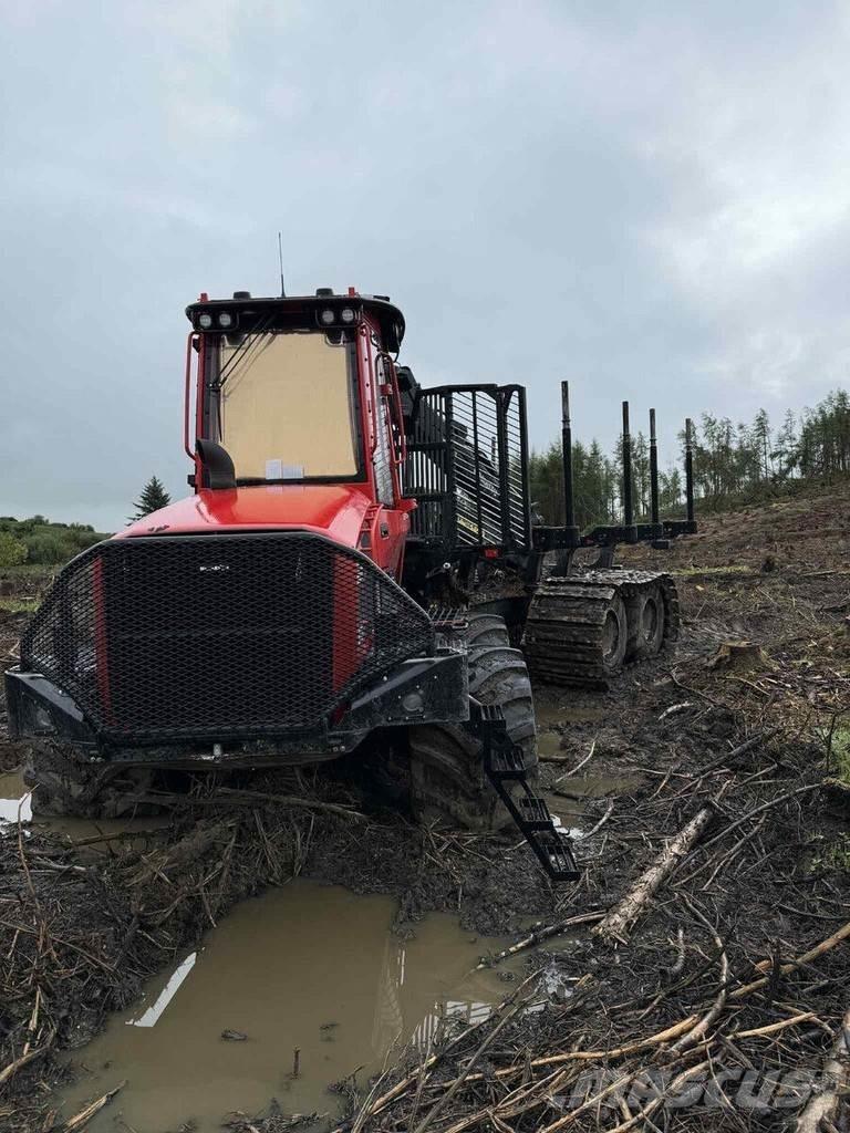 Komatsu 875 Forvarderi