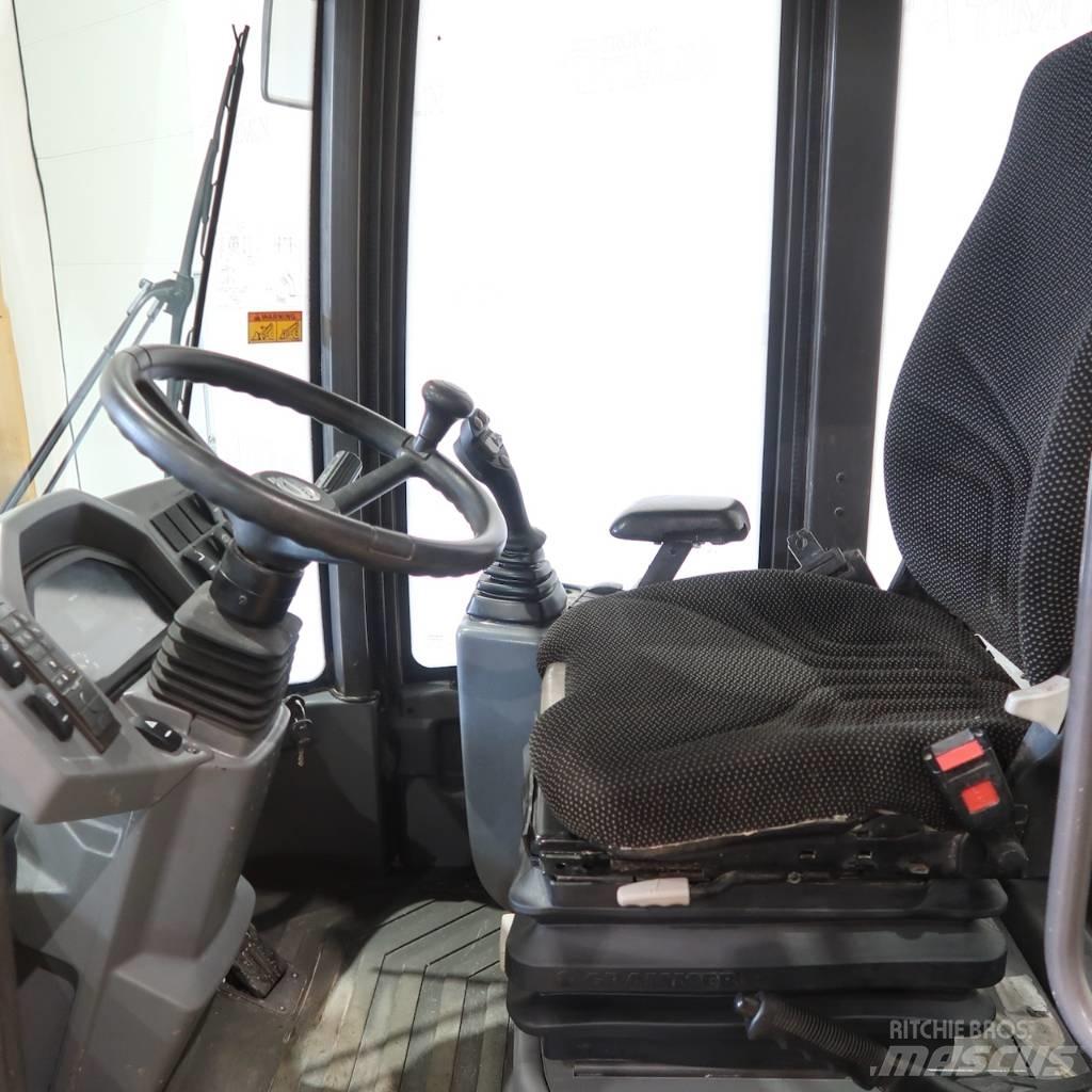 Volvo L30G Iekrāvēji uz riteņiem