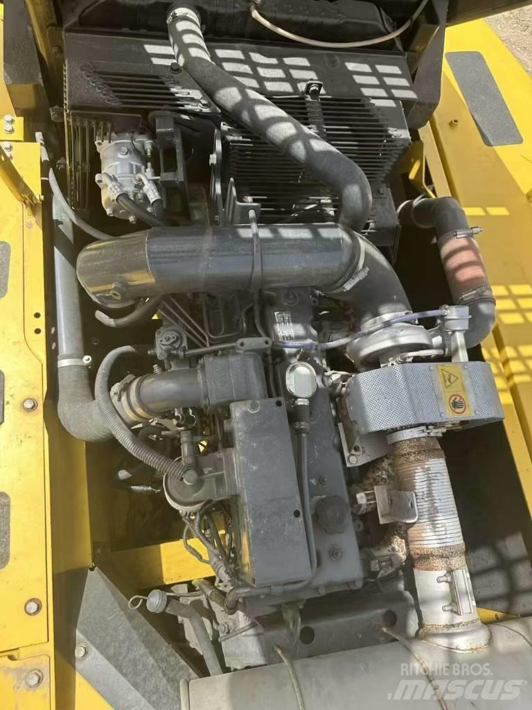 Komatsu PC 350 Kāpurķēžu ekskavatori