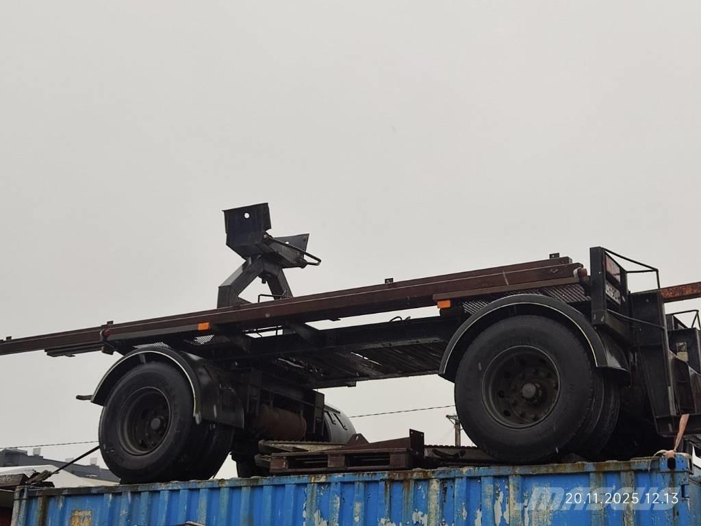 Lokomo A 393 NR Visurgājēji celtņi