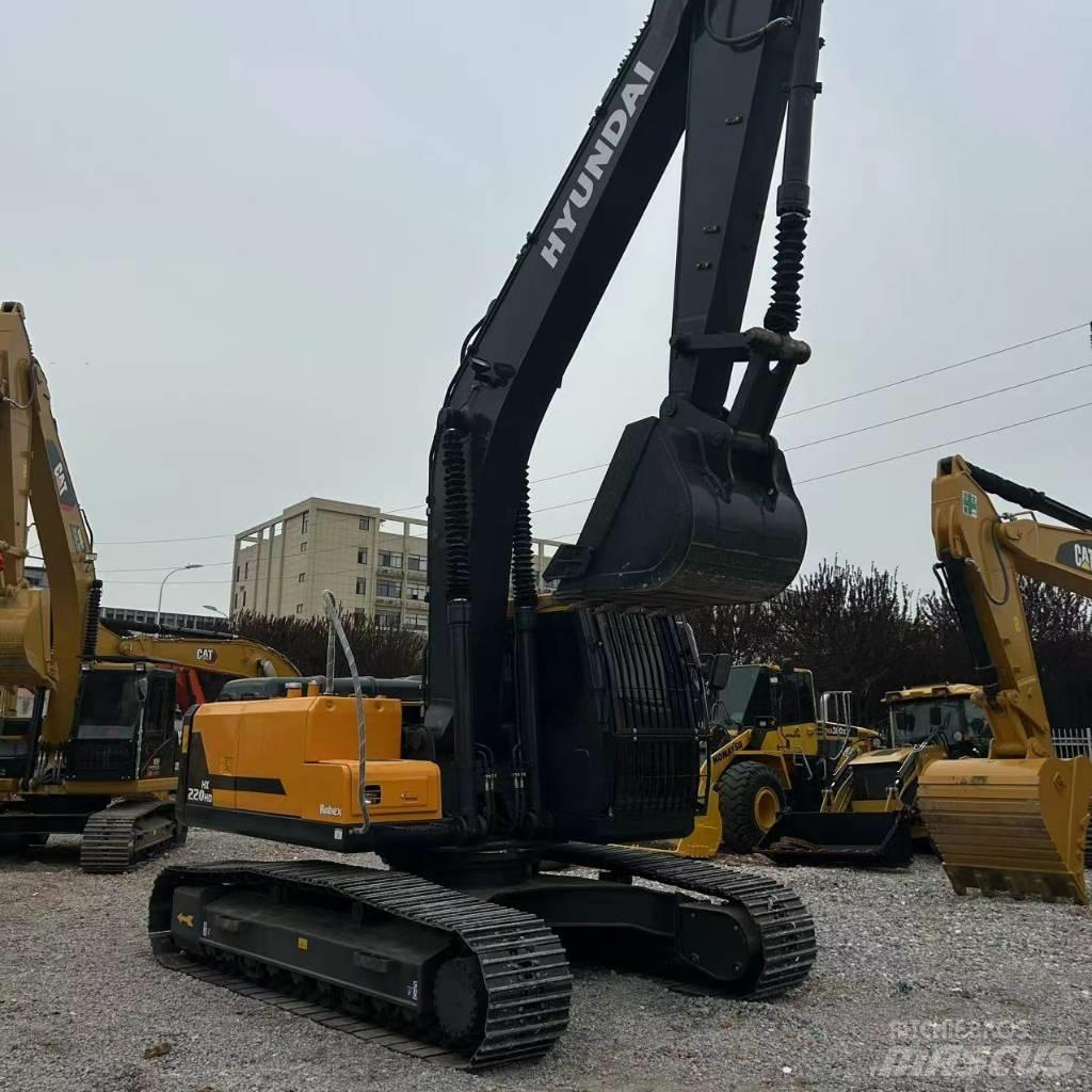 Hyundai 220VS Kāpurķēžu ekskavatori