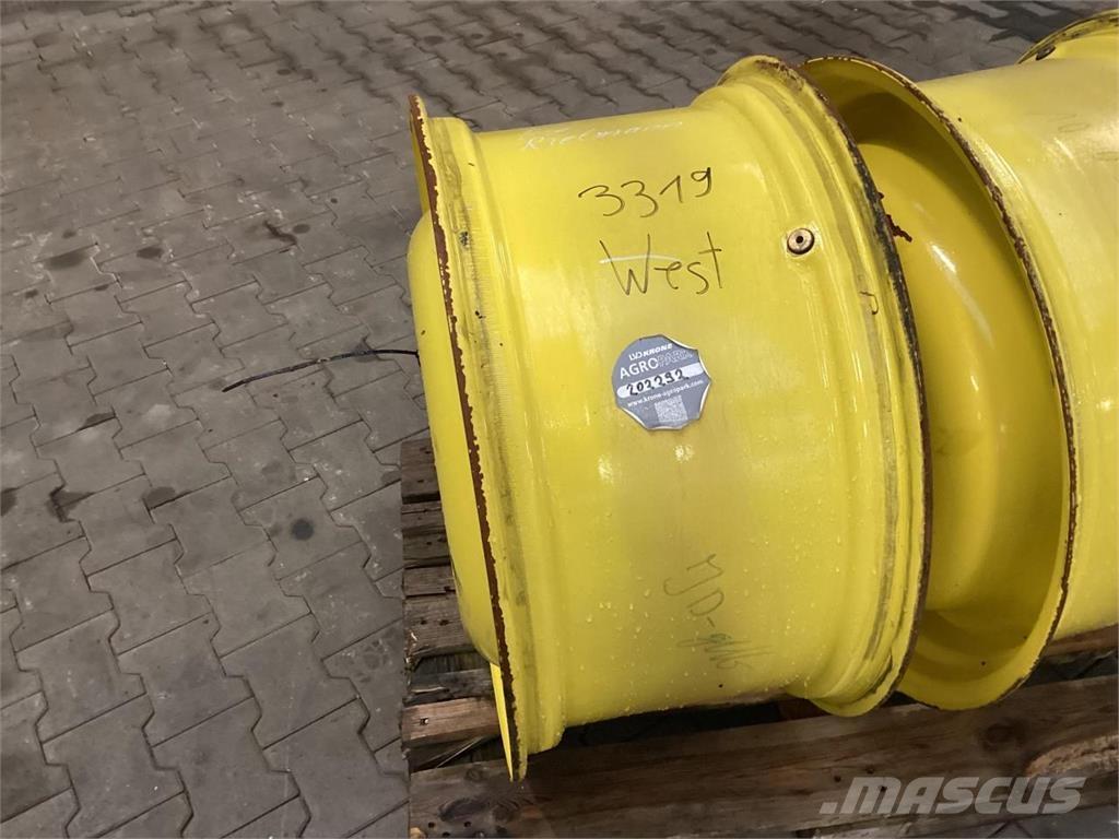 John Deere 15x30 Riepas, riteņi un diski