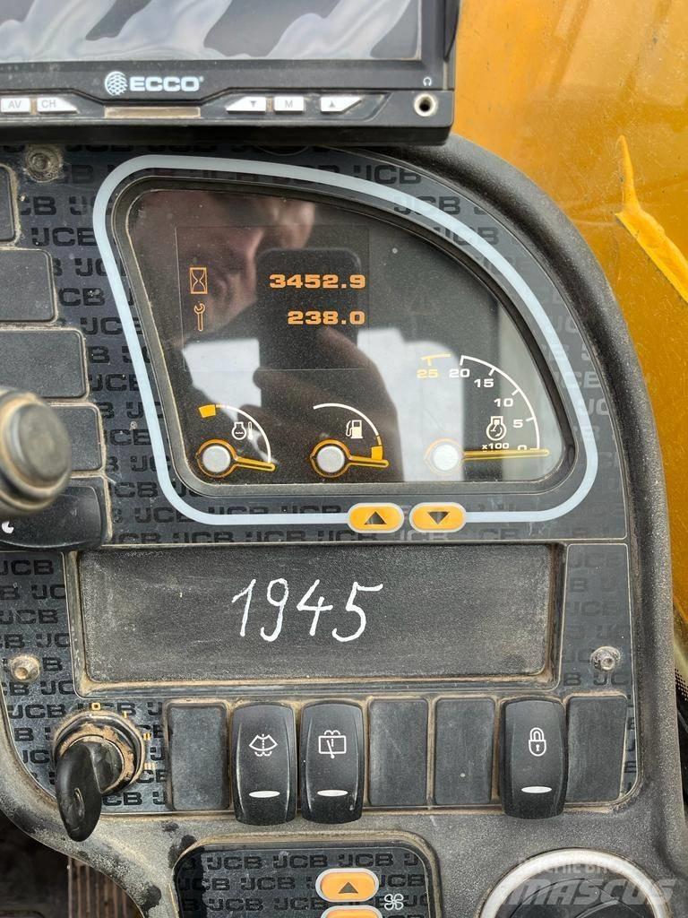 JCB 540-140 Teleskopiskie manipulatori