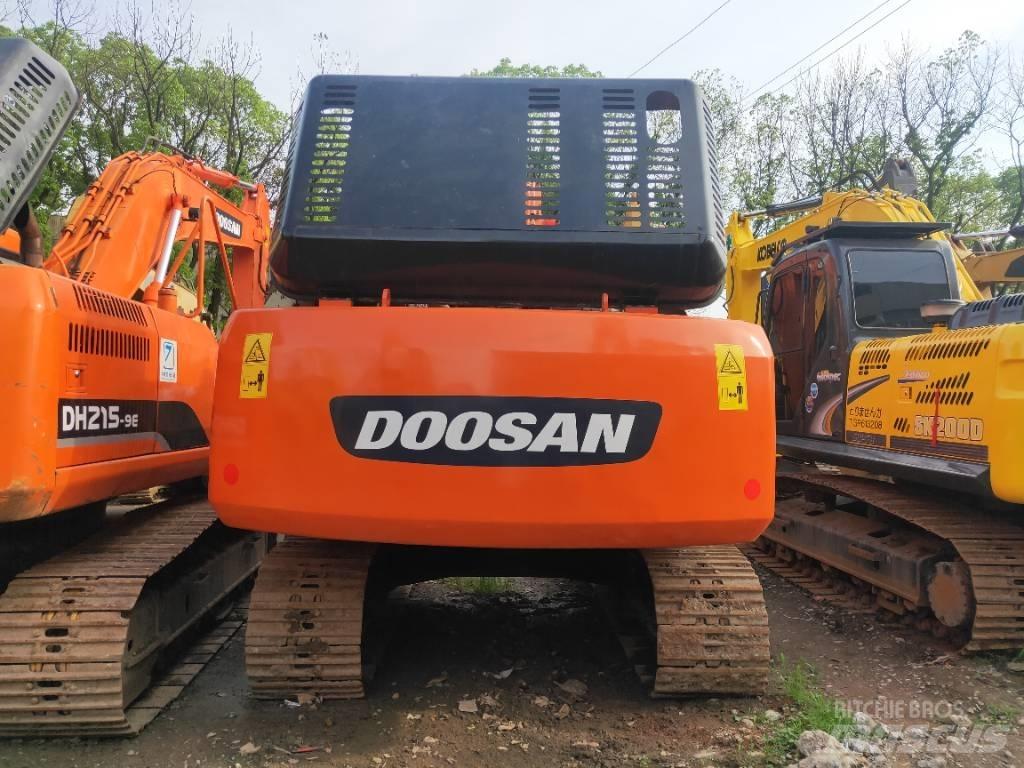 Doosan DH 215-9 Kāpurķēžu ekskavatori