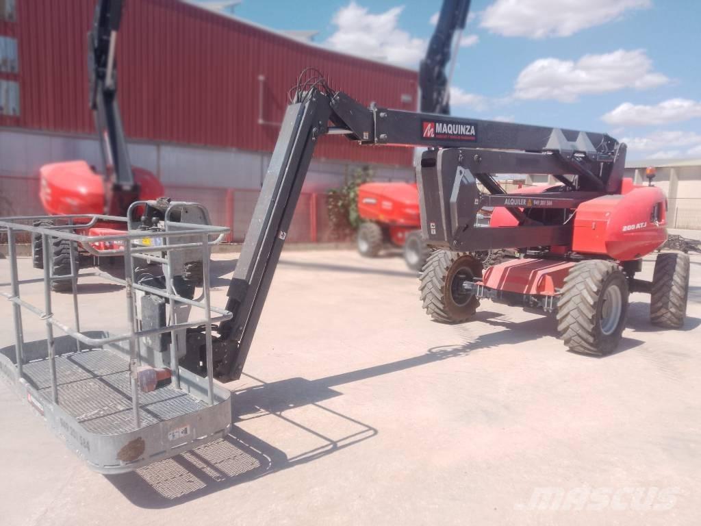Manitou 200 ATJ Strēles pacēlāji