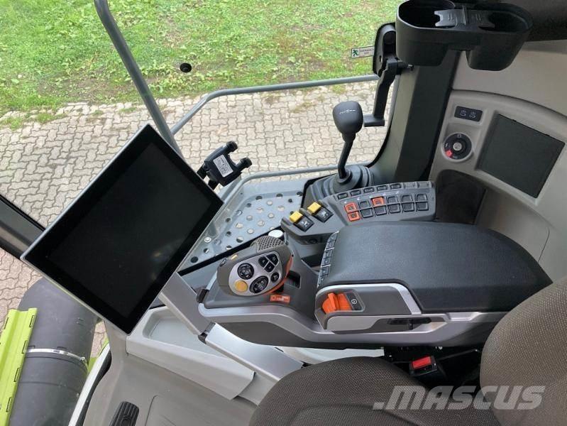 CLAAS TRION 530 Ražas novākšanas kombaini