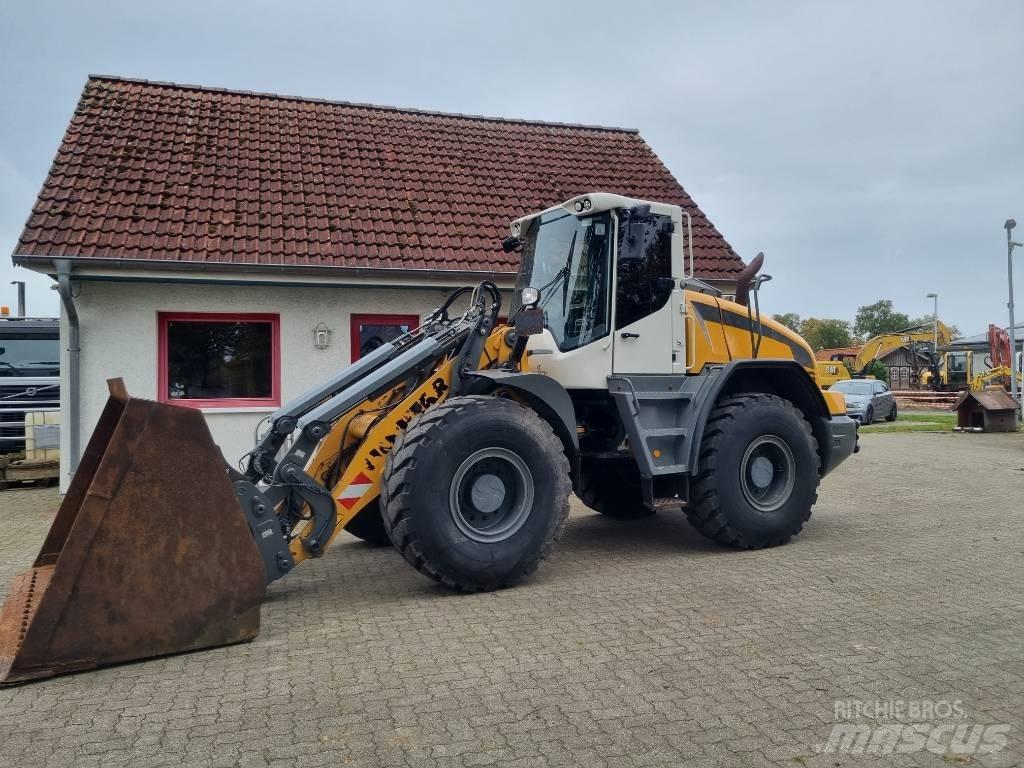 Liebherr L 526 Iekrāvēji uz riteņiem