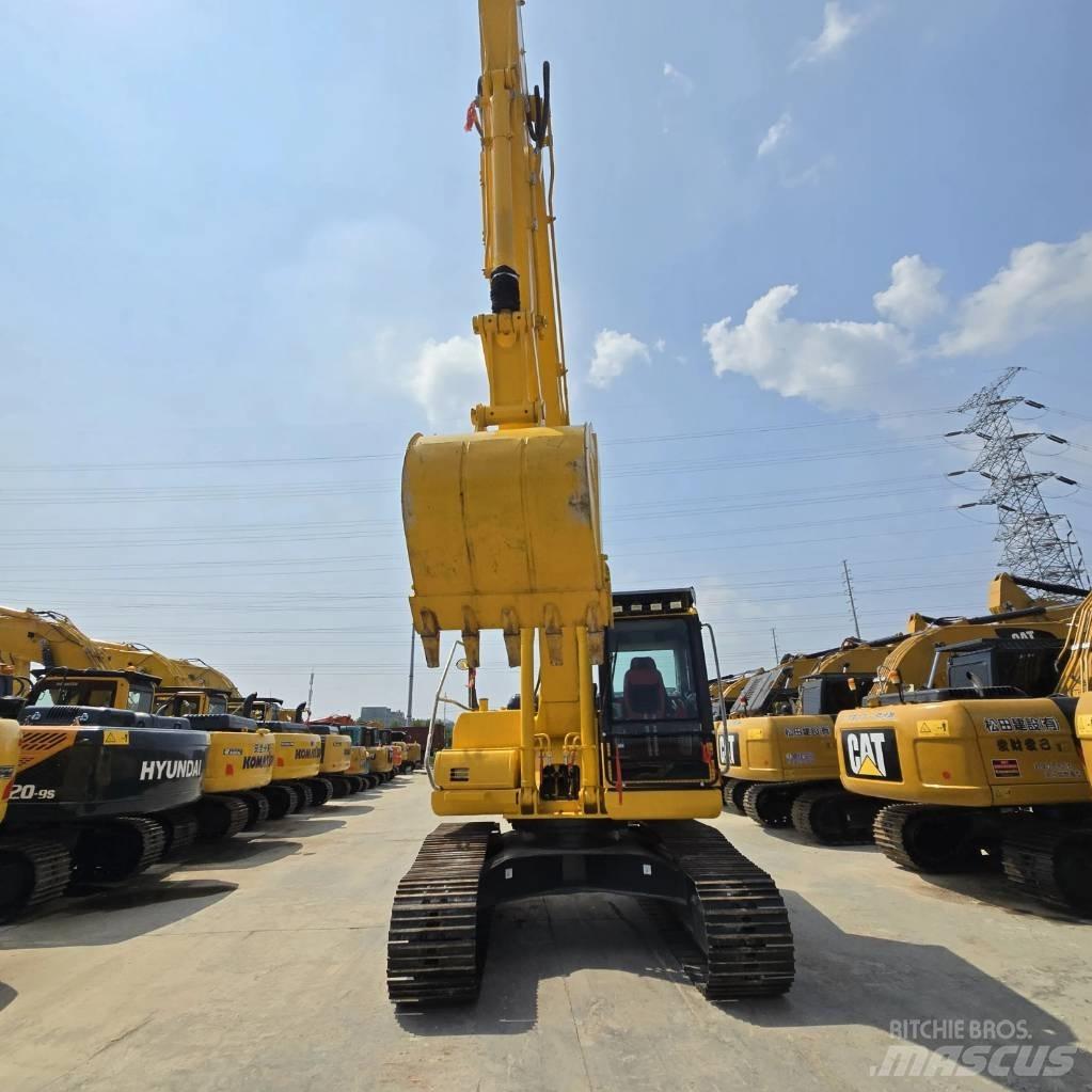 Komatsu PC 200-8 Kāpurķēžu ekskavatori
