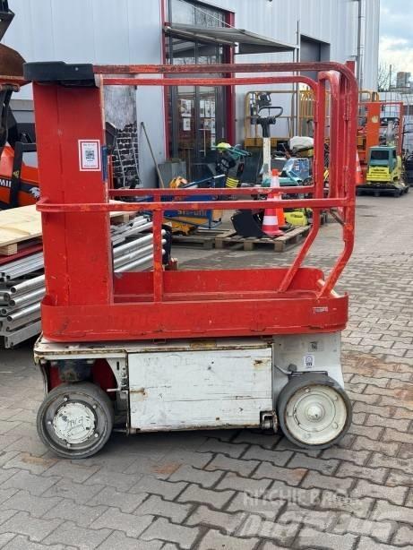 JLG 1230 ES Šķerveida pacēlāji