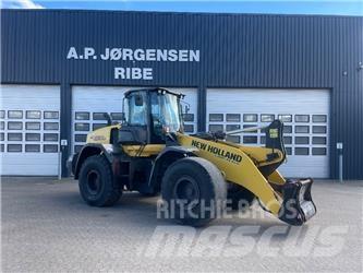 New Holland W 190 Iekrāvēji uz riteņiem