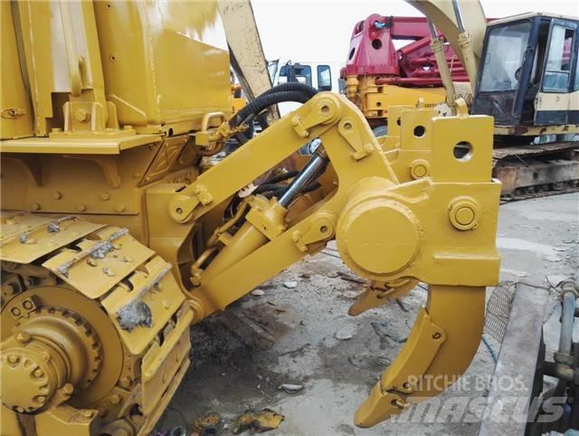 CAT D 6 D Kāpurķēžu buldozeri