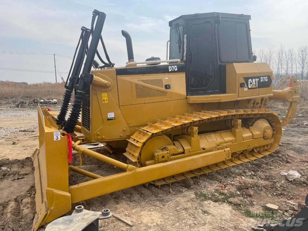 CAT D 7 G Kāpurķēžu buldozeri