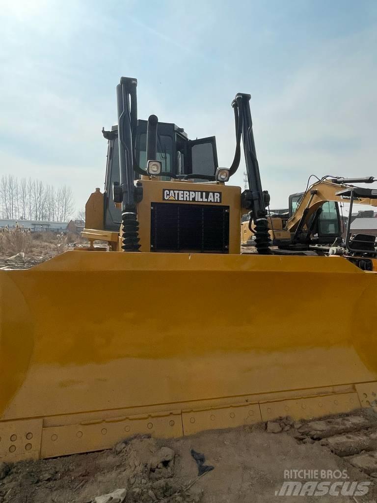 CAT D 7 G Kāpurķēžu buldozeri