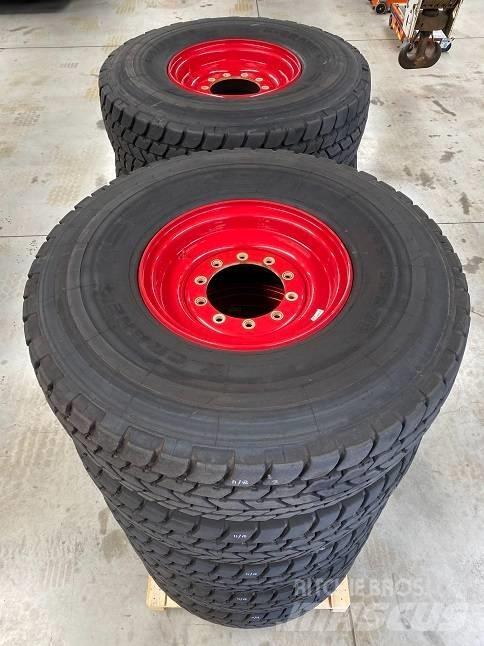Liebherr Michelin Visurgājēji celtņi