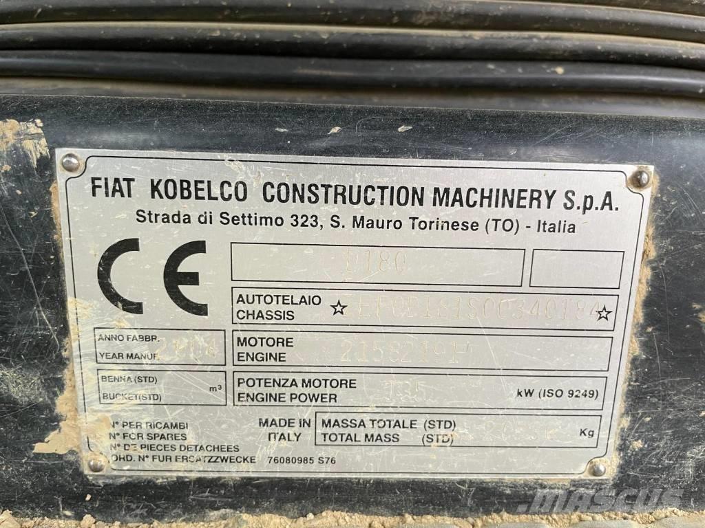 New Holland D180 Kāpurķēžu buldozeri
