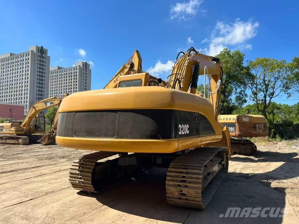 CAT 320 C Kāpurķēžu ekskavatori