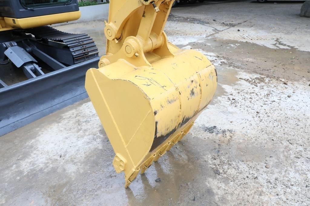 Komatsu PC 60-8 Kāpurķēžu ekskavatori