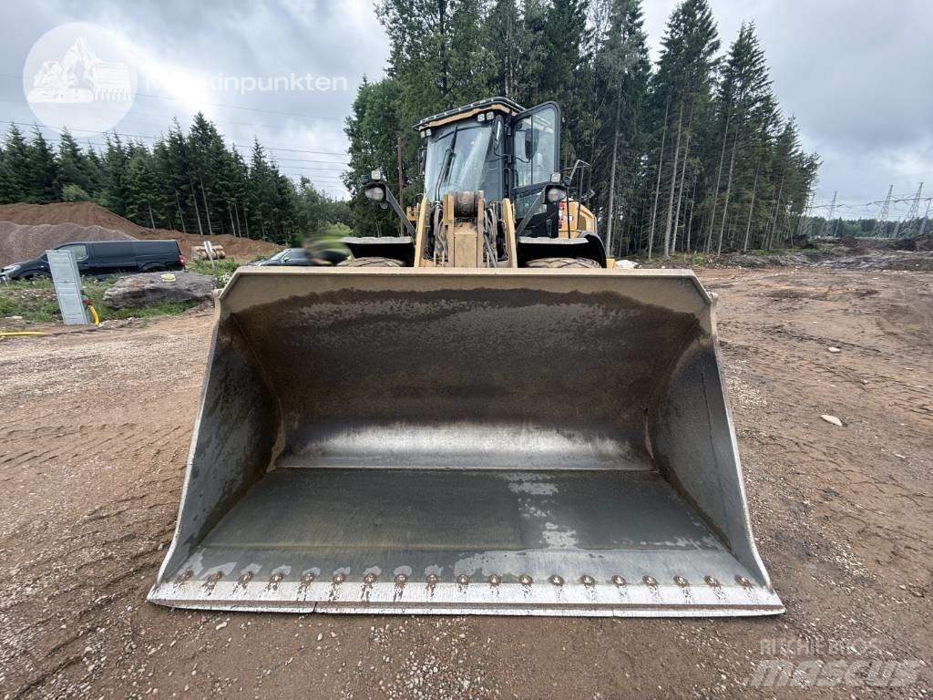 CAT 950 M Iekrāvēji uz riteņiem