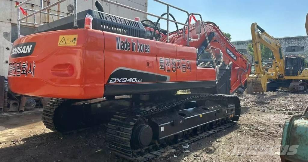 Doosan DX340 Kāpurķēžu ekskavatori