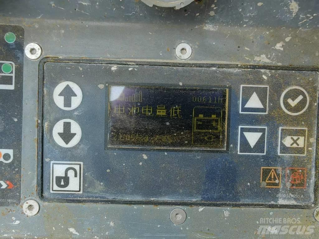 Haulotte OPTIMUM 8 Šķerveida pacēlāji