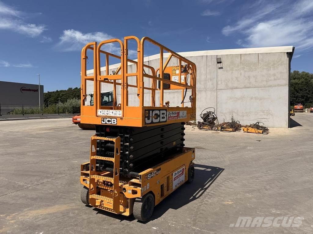 JCB S4046E Citi pacēlāji un platformas