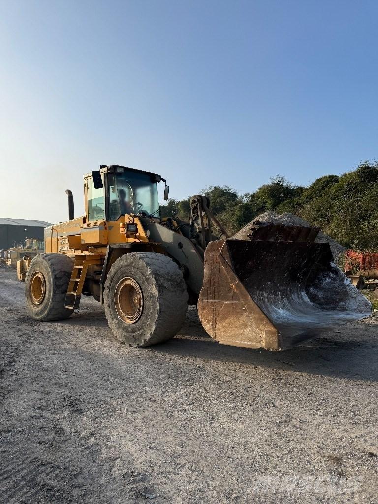 Volvo BM L 150 Iekrāvēji uz riteņiem