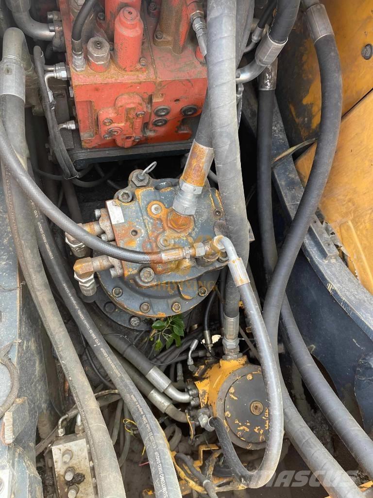 Hyundai 210W-9 Ekskavatori uz riteņiem