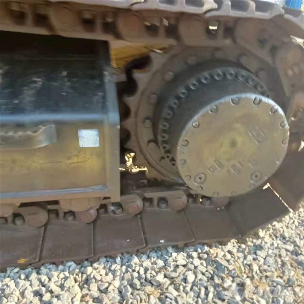 CAT 336D Kāpurķēžu ekskavatori