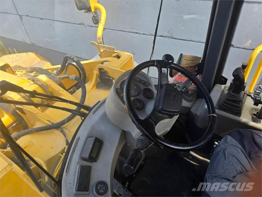 Furukawa 345 II Iekrāvēji uz riteņiem