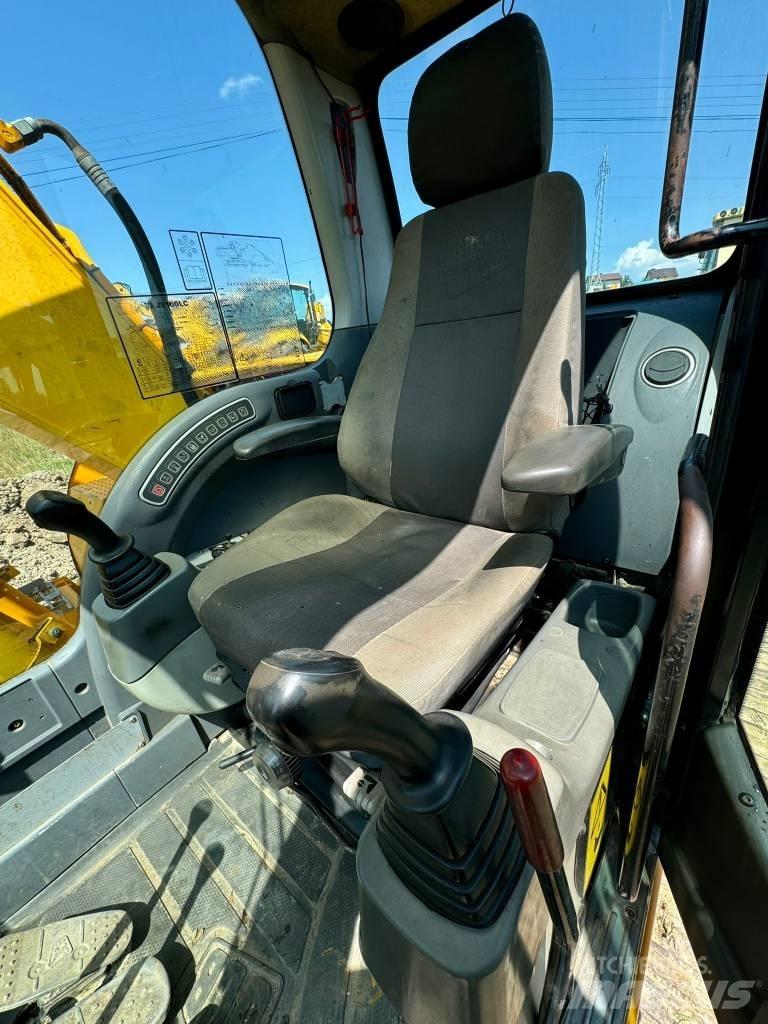 JCB JS 160 LC Kāpurķēžu ekskavatori