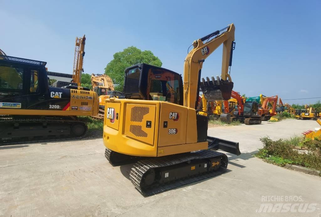 CAT 306 Kāpurķēžu ekskavatori