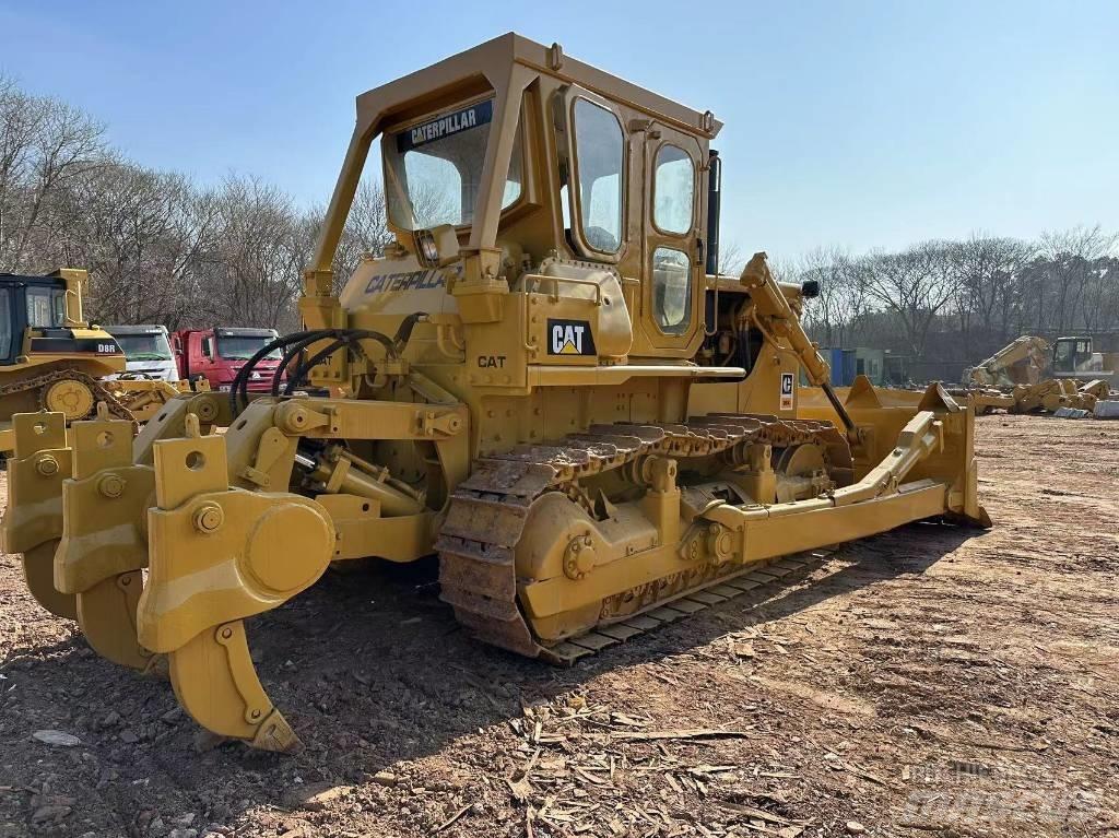 CAT D 8 K Kāpurķēžu buldozeri