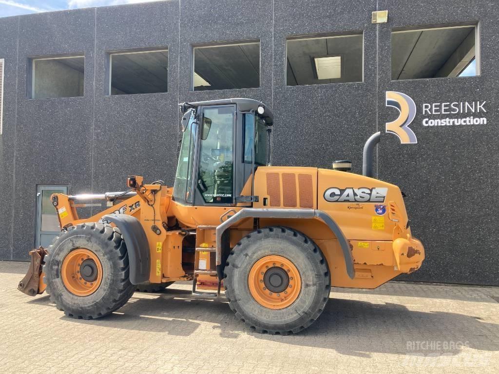 CASE 621 F XR Iekrāvēji uz riteņiem