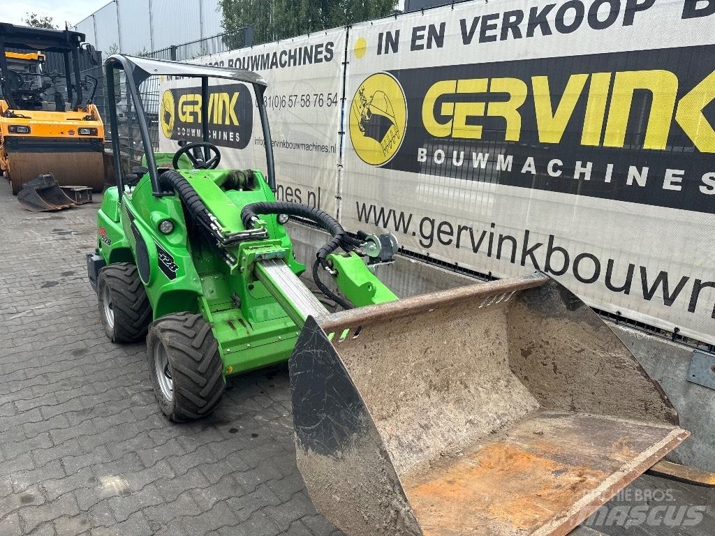 Avant 528 Mini iekrāvēji