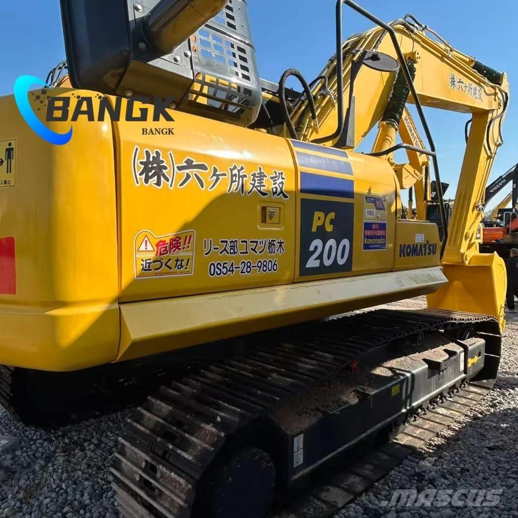 Komatsu PC 200 Kāpurķēžu ekskavatori