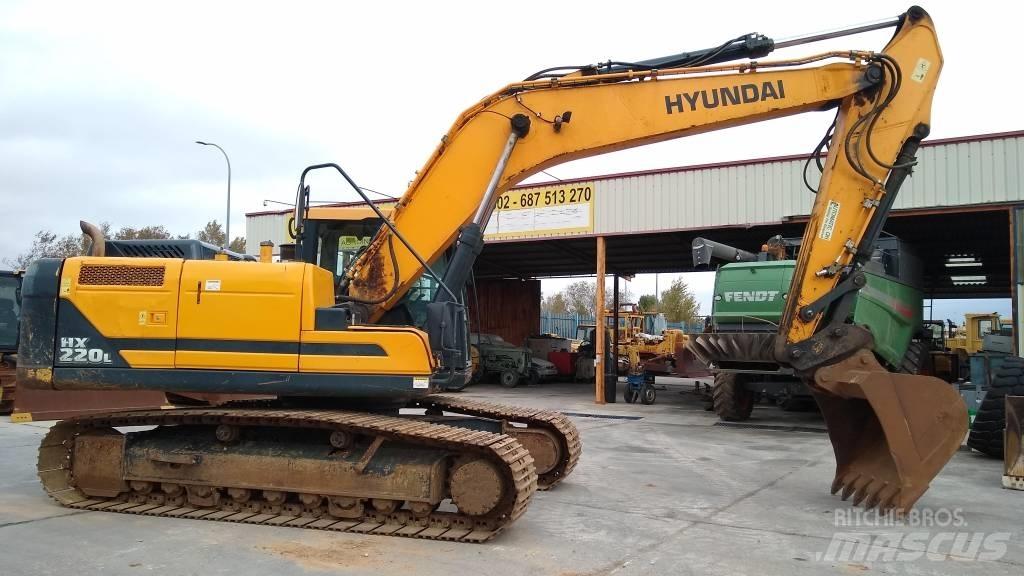 Hyundai HX 220 L Kāpurķēžu ekskavatori