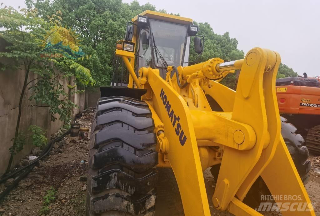 Komatsu WA 470 Iekrāvēji uz riteņiem
