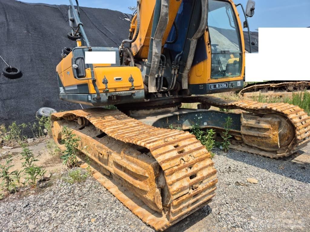 Hyundai Robex 300 LC Kāpurķēžu ekskavatori