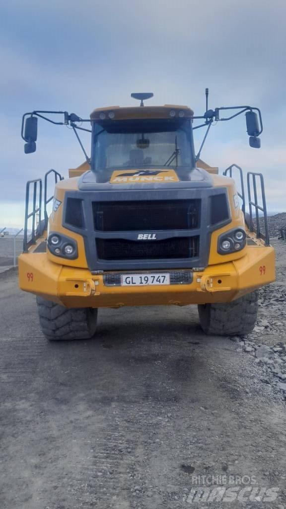 Bell B 45 E Karjeras kravas automašīnas