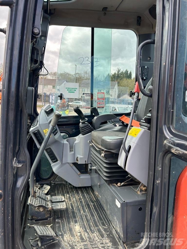 Kubota U48-4 Mini ekskavatori < 7 t
