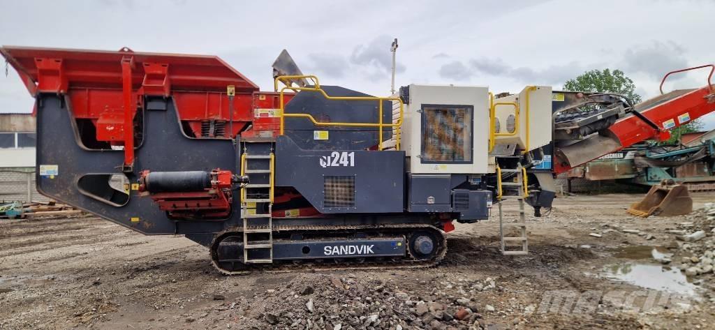 Sandvik QJ 241 Mobilie drupinātāji