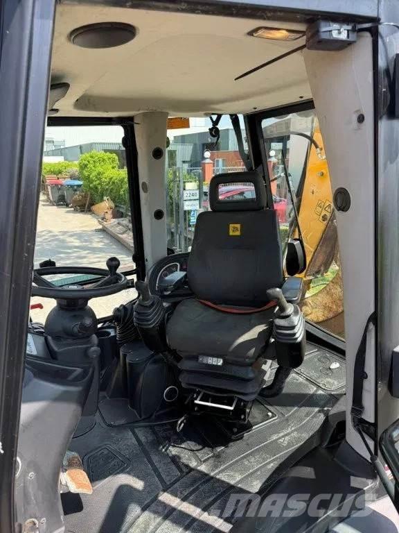 JCB 5CX (4CX 3CX) Ekskavatori-iekrāvēji