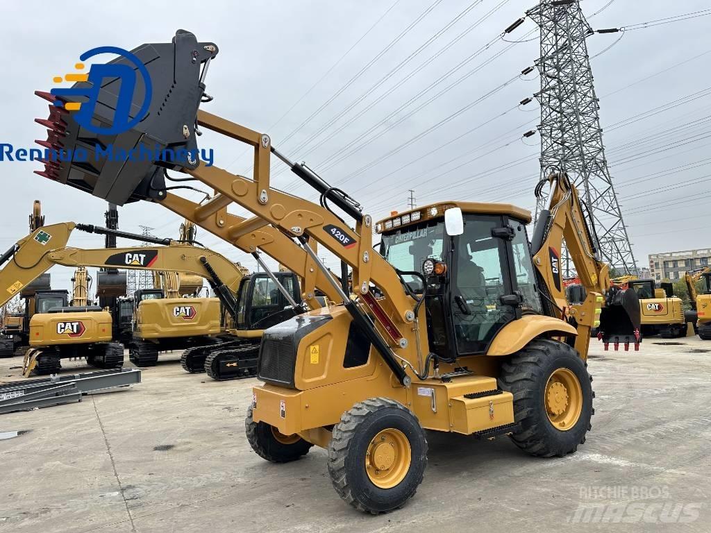 CAT 420 F Ekskavatori-iekrāvēji