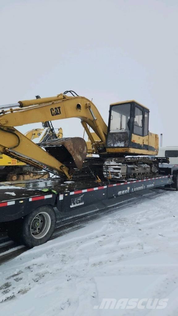CAT E 120 B Kāpurķēžu ekskavatori