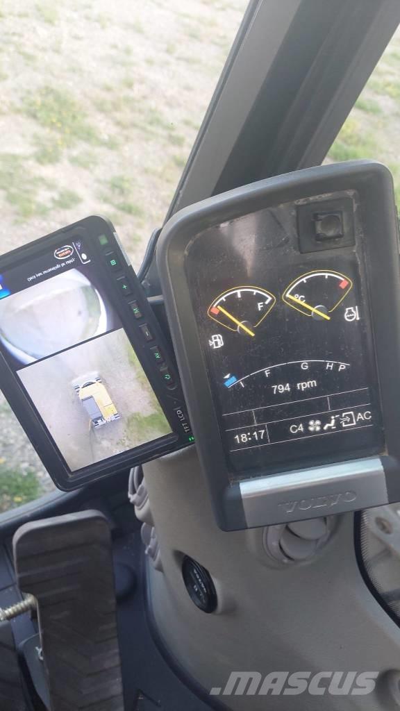 Volvo EC 220 DL Kāpurķēžu ekskavatori