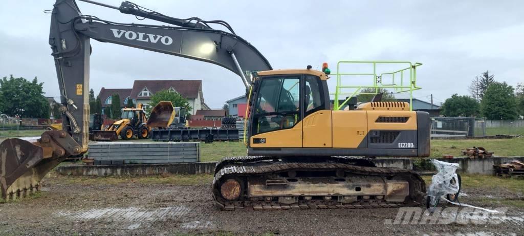 Volvo EC 220 DL Kāpurķēžu ekskavatori